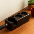 Organizador barista sobre una mesa de madera